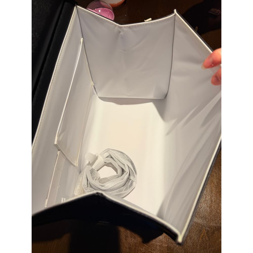Modern Picnic The Luncher Black NWT - Picture 5 of 10